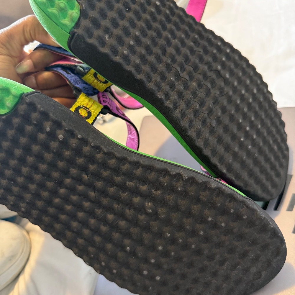 Off white sandals - Picture 3 of 6